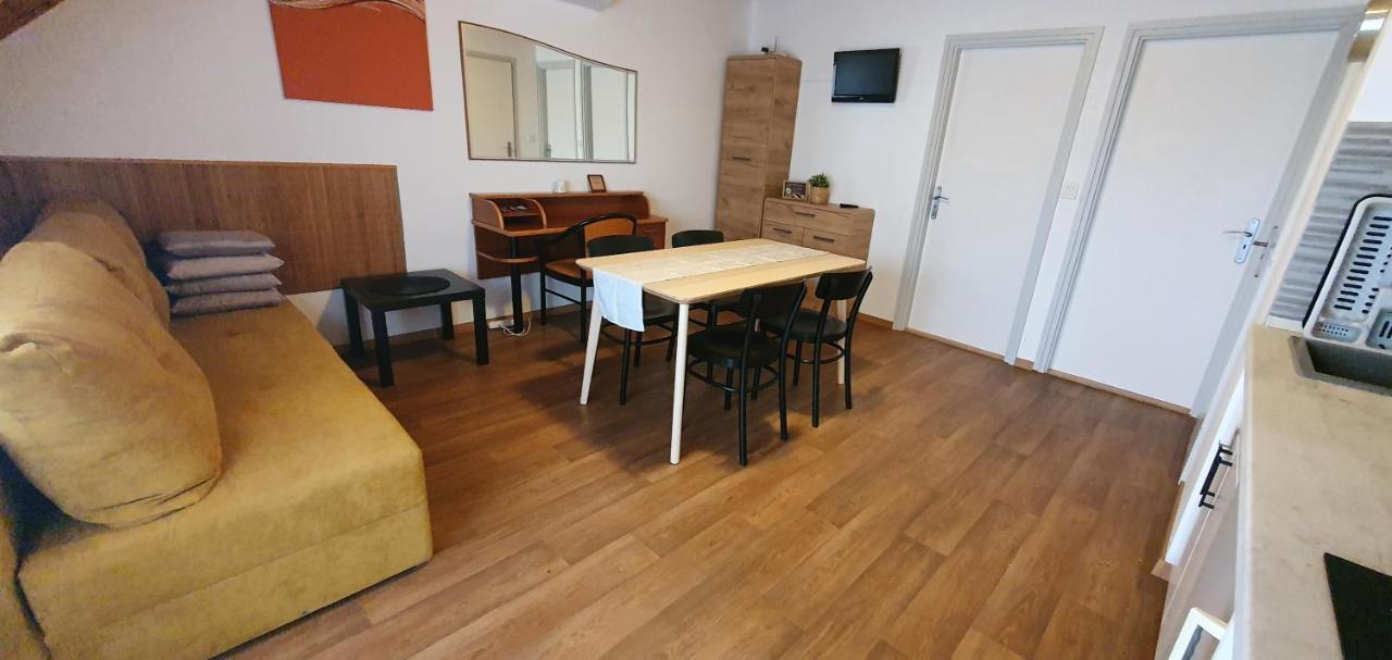 Forrest Apartman Gyenesdiás Dış mekan fotoğraf